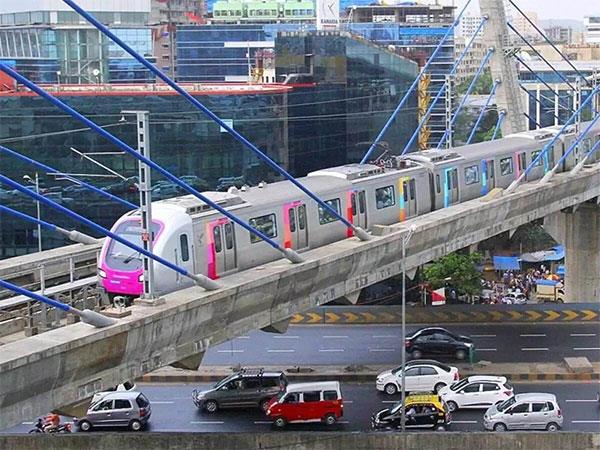 基础设施的发展刺激了孟买郊区的住房需求