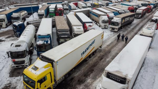 Blockade ends at Ukraine-Poland border point