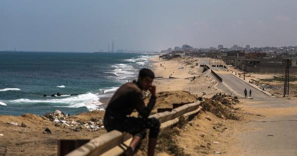 加沙人道主义危机恶化，加沙人批评美国援助码头